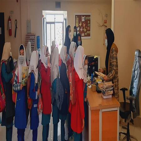 بخش امانت کتاب کتابخانه فرهنگ